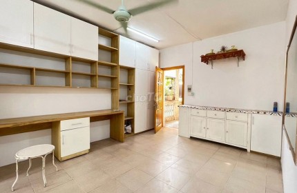 Cho thuê căn hộ chung cư B4 Khu Kim Liên, đống đa, Hà Nội, 82m2, 2 ngủ, 11.5 Triệu